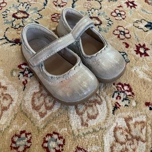 Toddler girls see kai run Mary Janes